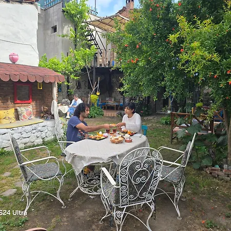 Pergamonpension Homestay