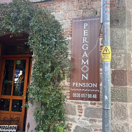 Pergamonpension 民宿 *